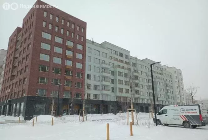 2-комнатная квартира: Тюмень, улица Павла Фитина, 3 (74.5 м) - Фото 1