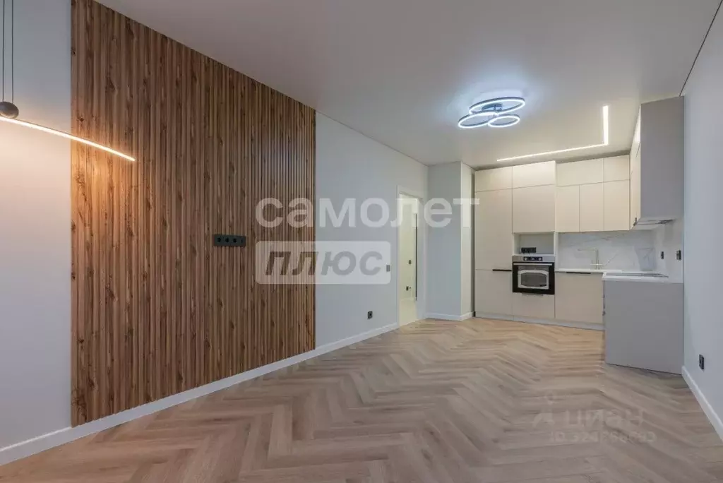 1-к кв. Свердловская область, Екатеринбург ул. Репина, 109 (40.5 м) - Фото 1