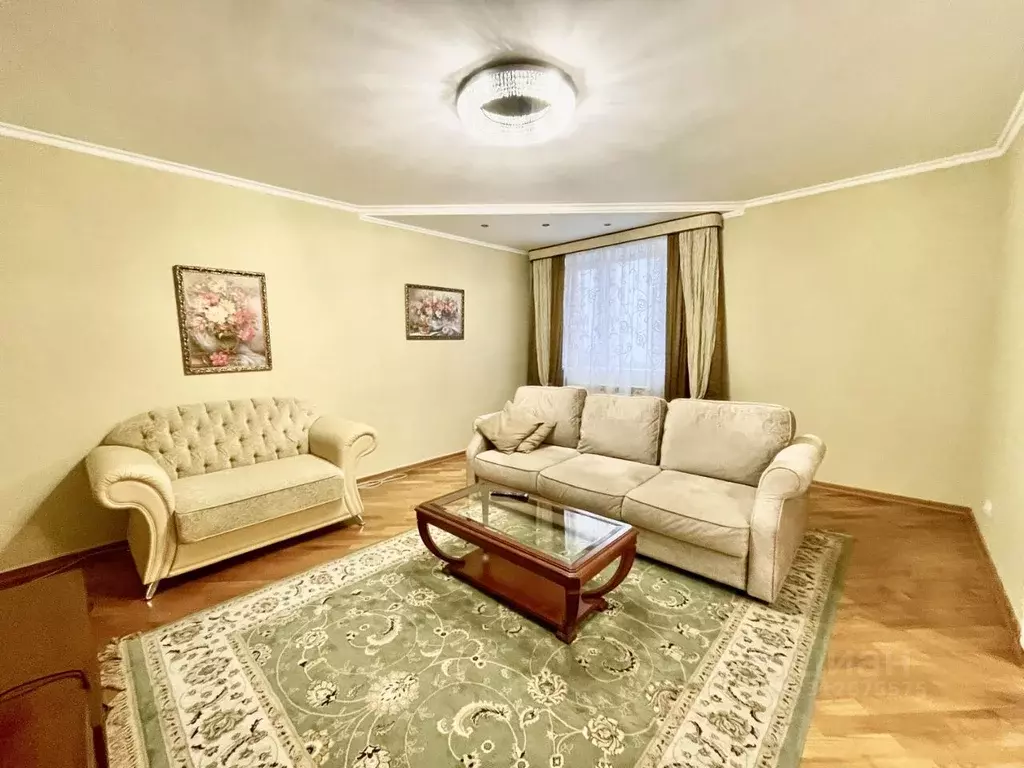 3-к кв. Калужская область, Калуга ул. Дзержинского, 78 (95.0 м) - Фото 1