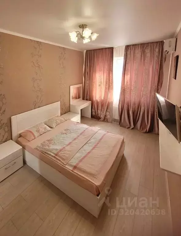 1-к кв. Краснодарский край, Новороссийск ул. Энгельса, 95 (41.0 м) - Фото 1