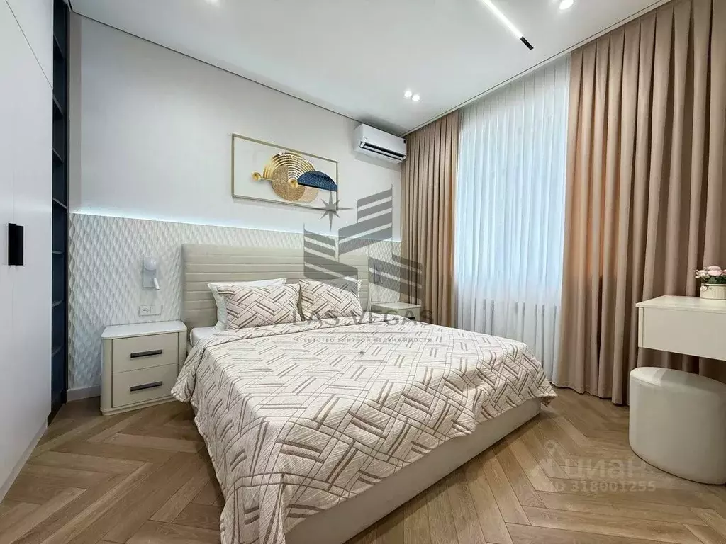 3-к кв. Татарстан, Казань ул. Оренбургский Тракт, 4Б (67.6 м) - Фото 0
