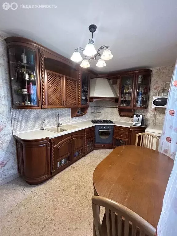 3-комнатная квартира: Владимир, улица Василисина, 2А (80.4 м) - Фото 0