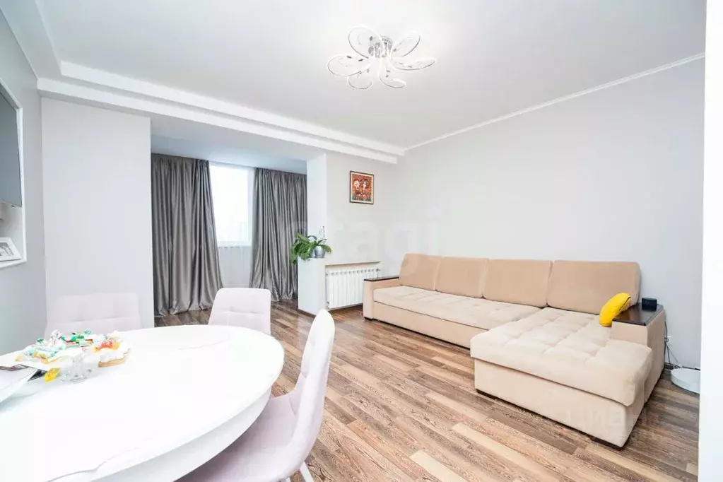 2-к кв. Башкортостан, Уфа Новомостовая ул., 8 (53.3 м) - Фото 1