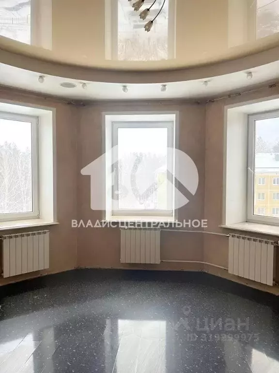 4-к кв. Новосибирская область, Новосибирск Академгородок мкр, ул. ... - Фото 0