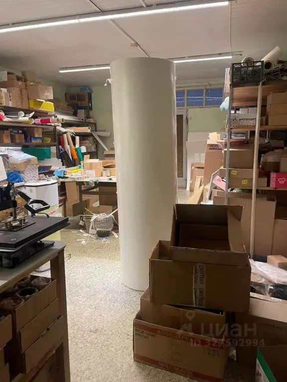 Помещение свободного назначения в Кировская область, Уни пгт ул. ... - Фото 1