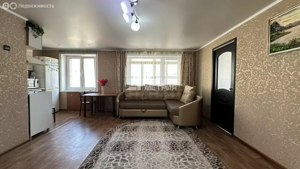 3-комнатная квартира: Холмск, Советская улица, 70 (54.2 м) - Фото 1