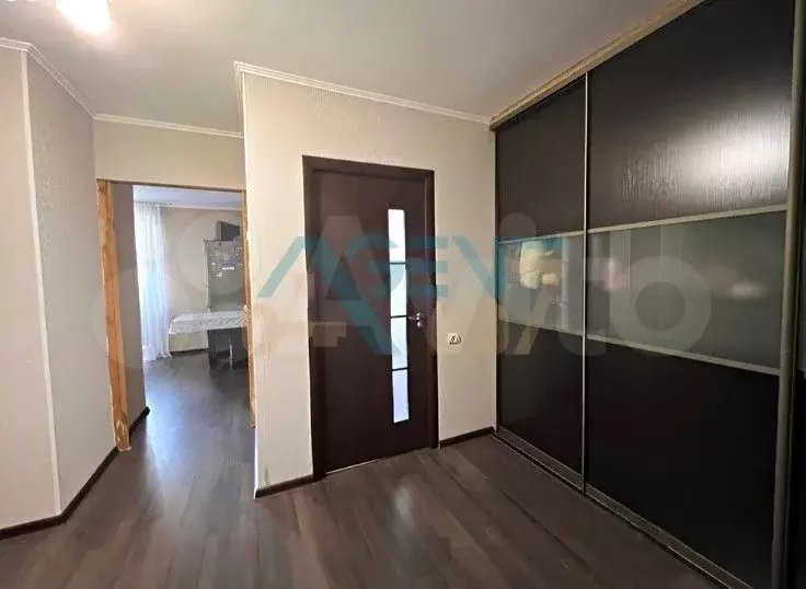 2-к. квартира, 56 м, 5/5 эт. - Фото 0