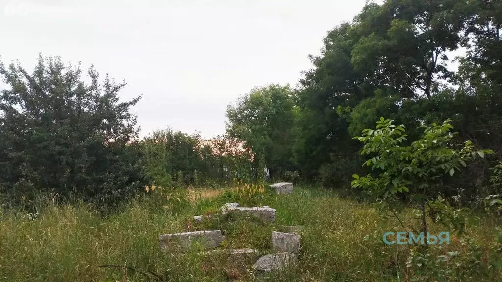 Участок в Гизель, улица Калинина, 18 (9 м) - Фото 0