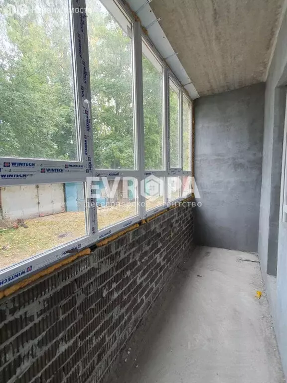 3-комнатная квартира: Ульяновск, улица Розы Люксембург, 8 (75 м) - Фото 1