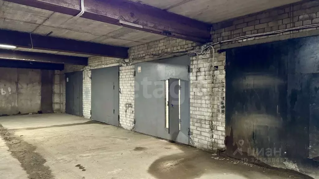 Гараж в Вологодская область, Череповец Любецкая ул., 34 (19 м) - Фото 1