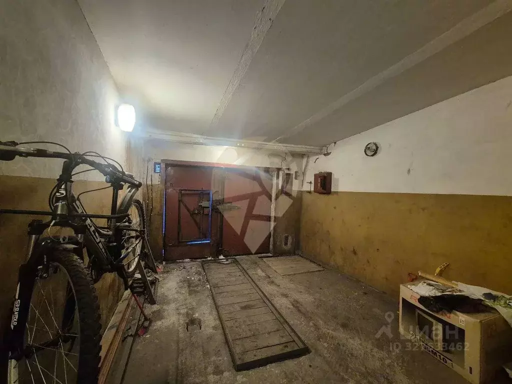 Гараж в Белгородская область, Старый Оскол ГСК Автолюбитель-4 тер., ... - Фото 2