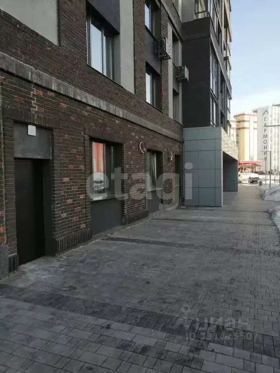 Склад в Тюменская область, Тюмень ул. Фармана Салманова, 16 (3 м) - Фото 1