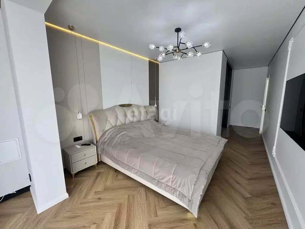 3-к. квартира, 84 м, 8/23 эт. - Фото 0