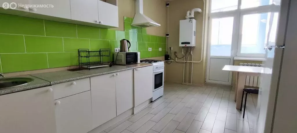 3-комнатная квартира: Ростов-на-Дону, улица Вересаева, 101/2с1 (67.5 ... - Фото 0