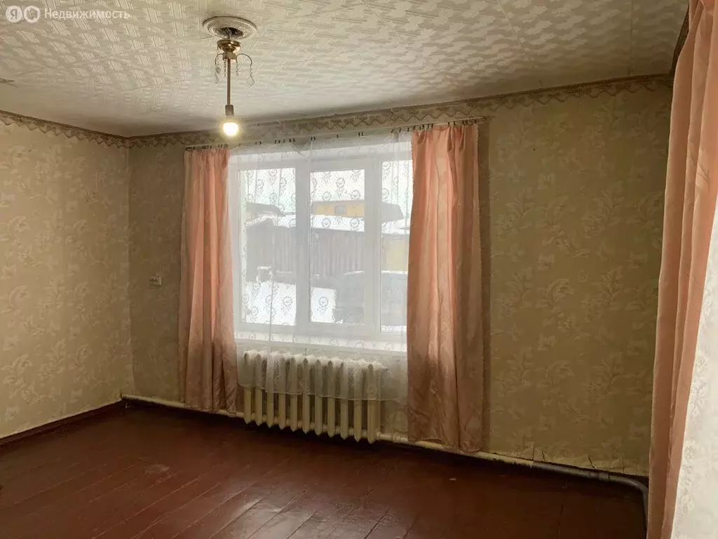 1-комнатная квартира: Камышлов, улица Максима Горького, 10 (32.9 м) - Фото 0