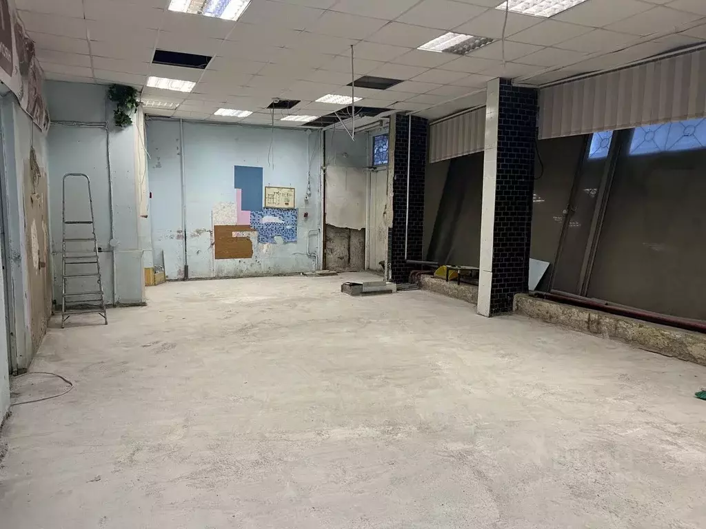 Помещение свободного назначения в Карелия, Петрозаводск ул. ... - Фото 1