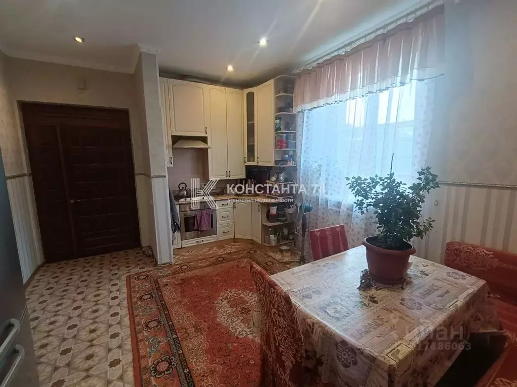 2-к кв. Челябинская область, Челябинск ул. Пономарева, 21 (65.0 м) - Фото 1
