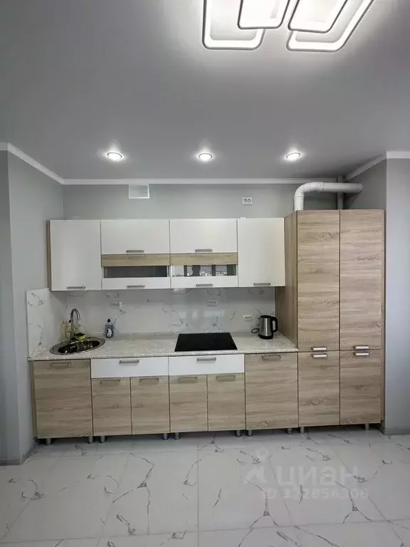 2-к кв. Астраханская область, Астрахань ул. Трофимова, 7Ак1 (60.0 м) - Фото 1