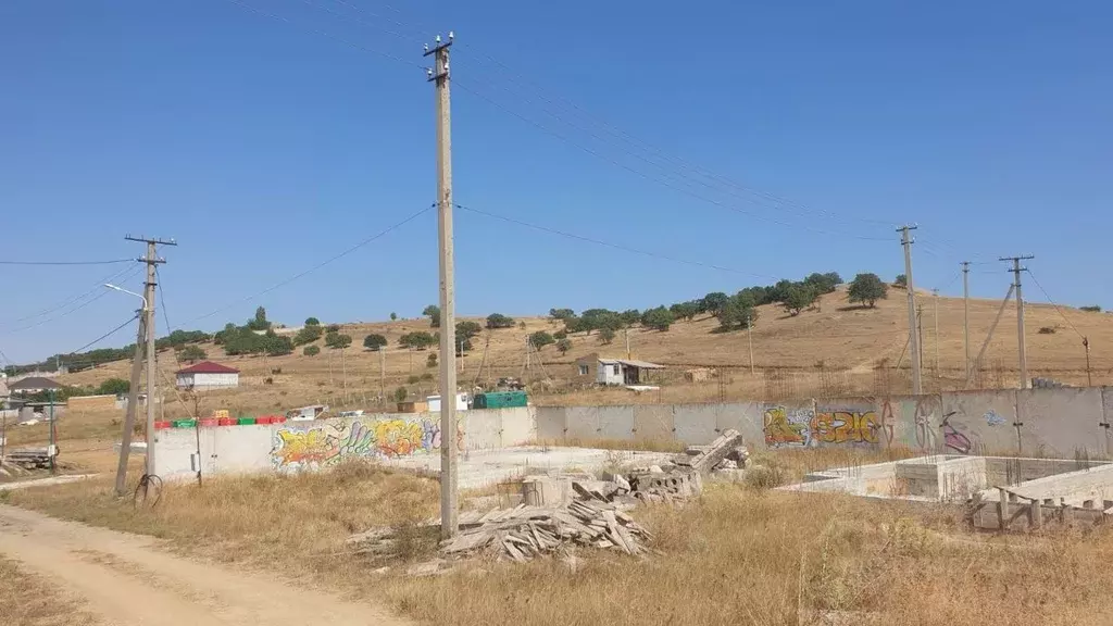 Участок в Севастополь с. Вишневое, ул. Дружбы (8.0 сот.) - Фото 1