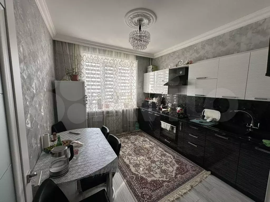 2-к. квартира, 70 м, 2/9 эт. - Фото 0