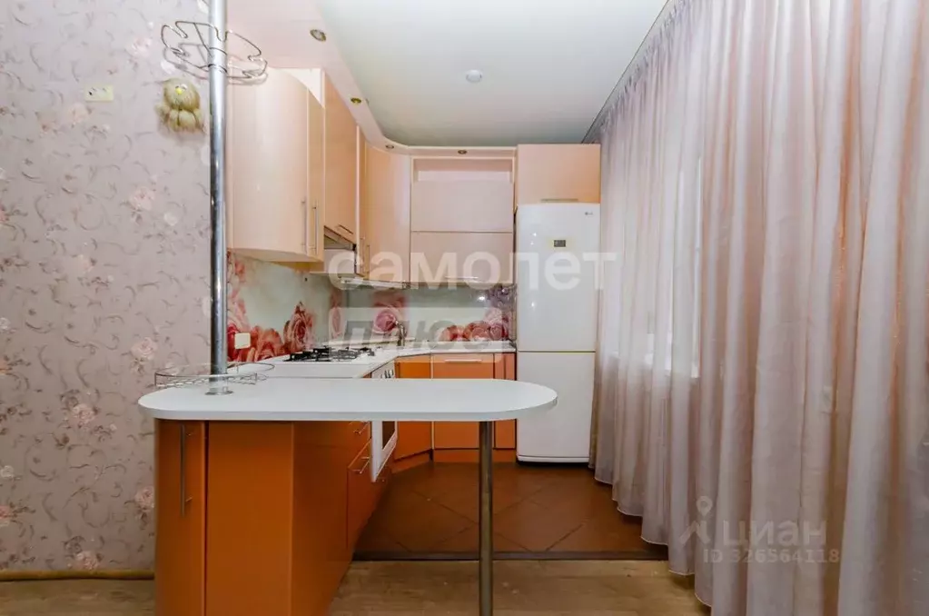 3-к кв. Челябинская область, Челябинск ул. Воровского, 60 (56.1 м) - Фото 2