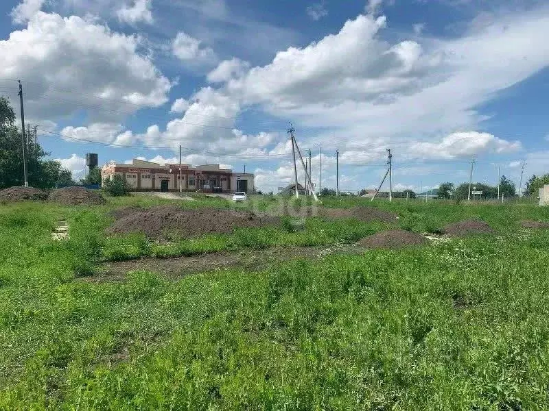 Коттедж в Белгородская область, Старооскольский городской округ, с. ... - Фото 1