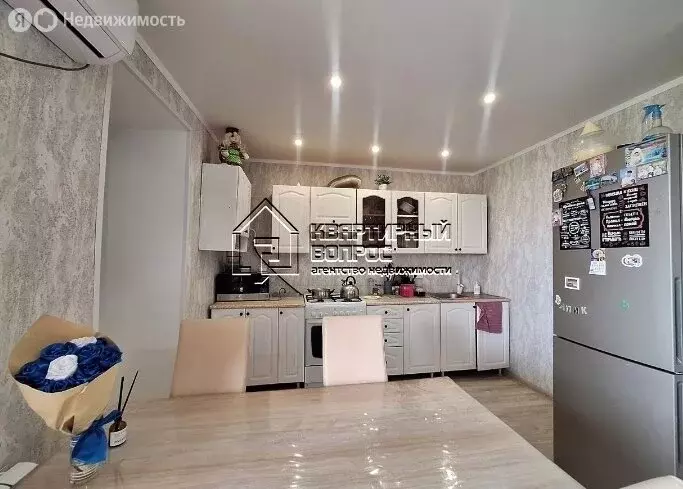 3-комнатная квартира: Кумертау, Вокзальная улица, 22 (60 м) - Фото 1