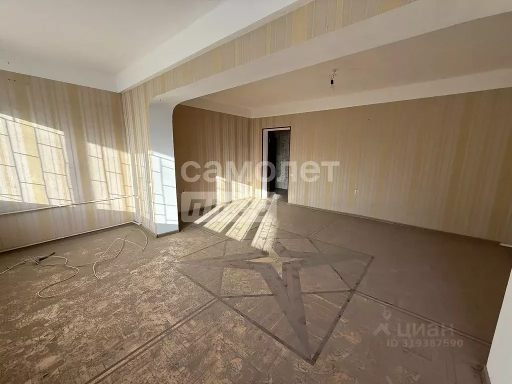 4-к кв. Дагестан, Махачкала ул. Магомедтагирова (91.0 м) - Фото 1