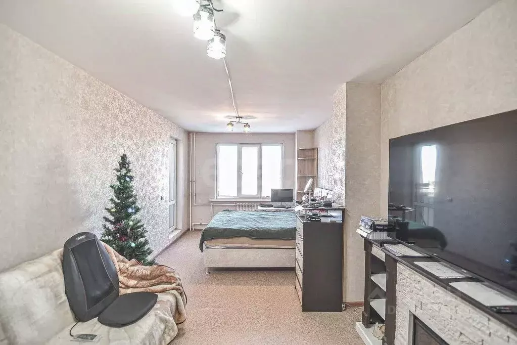 2-к кв. Сахалинская область, Южно-Сахалинск Крайняя ул., 37 (66.4 м) - Фото 1