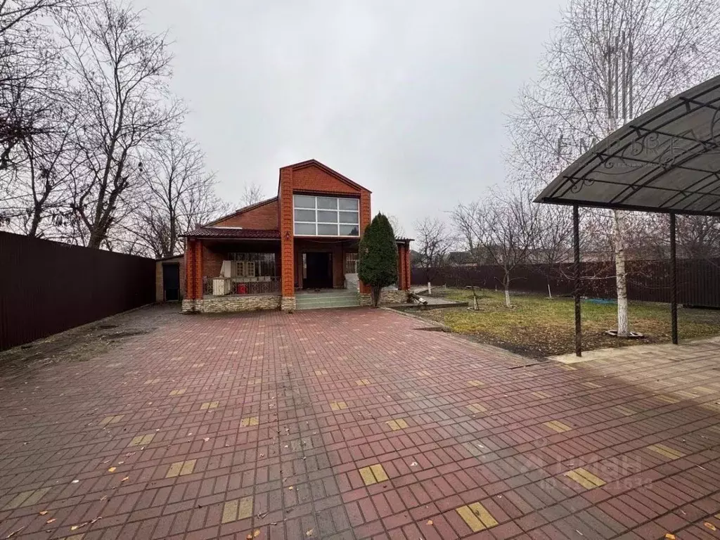 Дом в Чеченская республика, Урус-Мартановский район, Гойтинское с/пос, ... - Фото 0