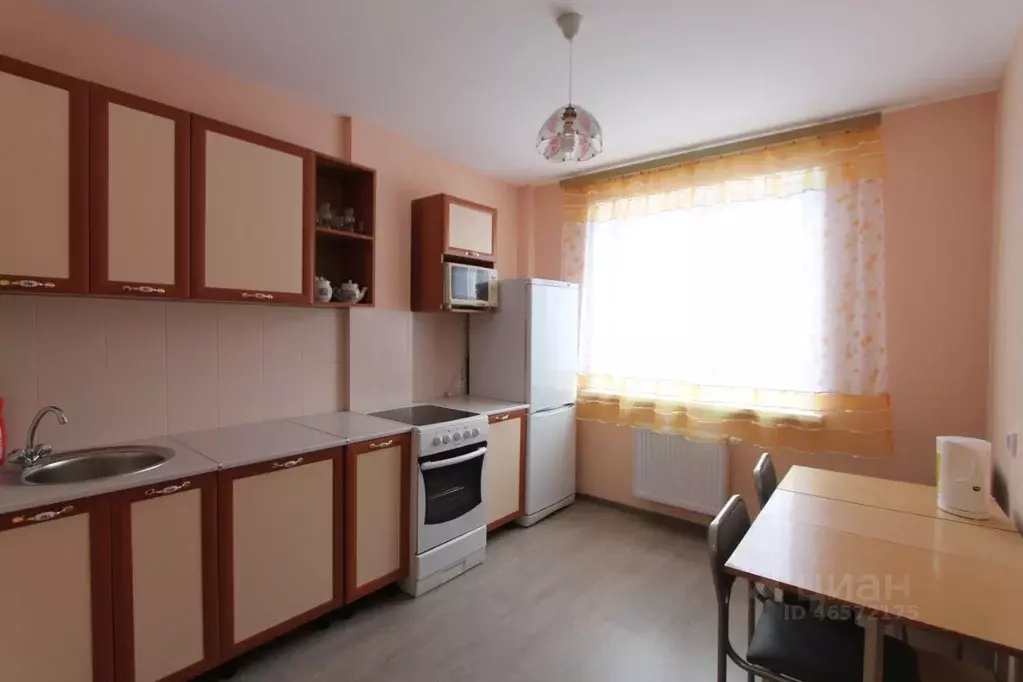 1-к кв. Свердловская область, Екатеринбург ул. Спутников, 16 (40.0 м) - Фото 1