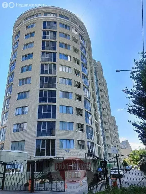 2-комнатная квартира: Белгород, Садовая улица, 3А (113.7 м) - Фото 1