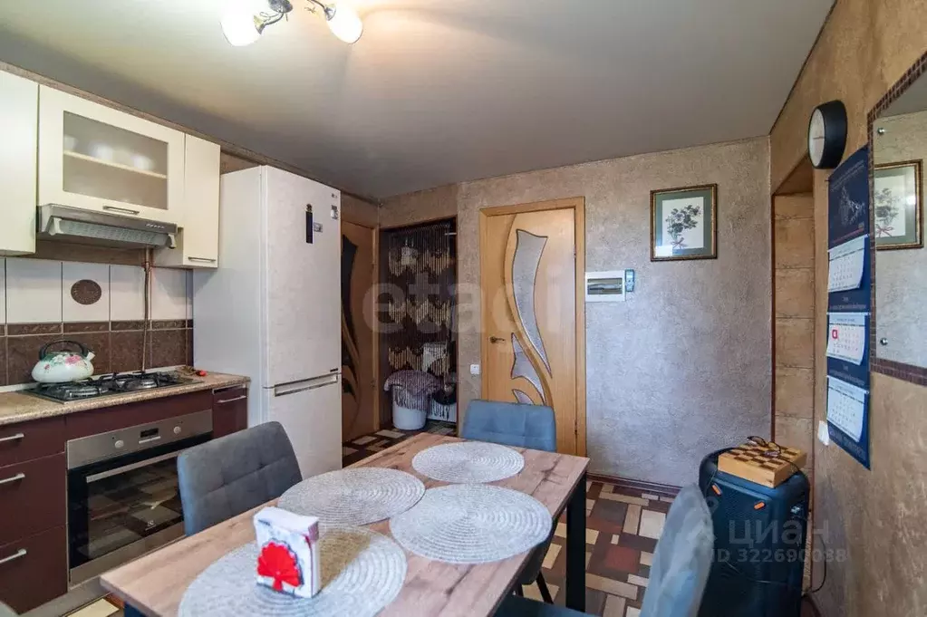 Дом в Алтайский край, Павловский район, с. Стуково Сибирская ул., 16 ... - Фото 1