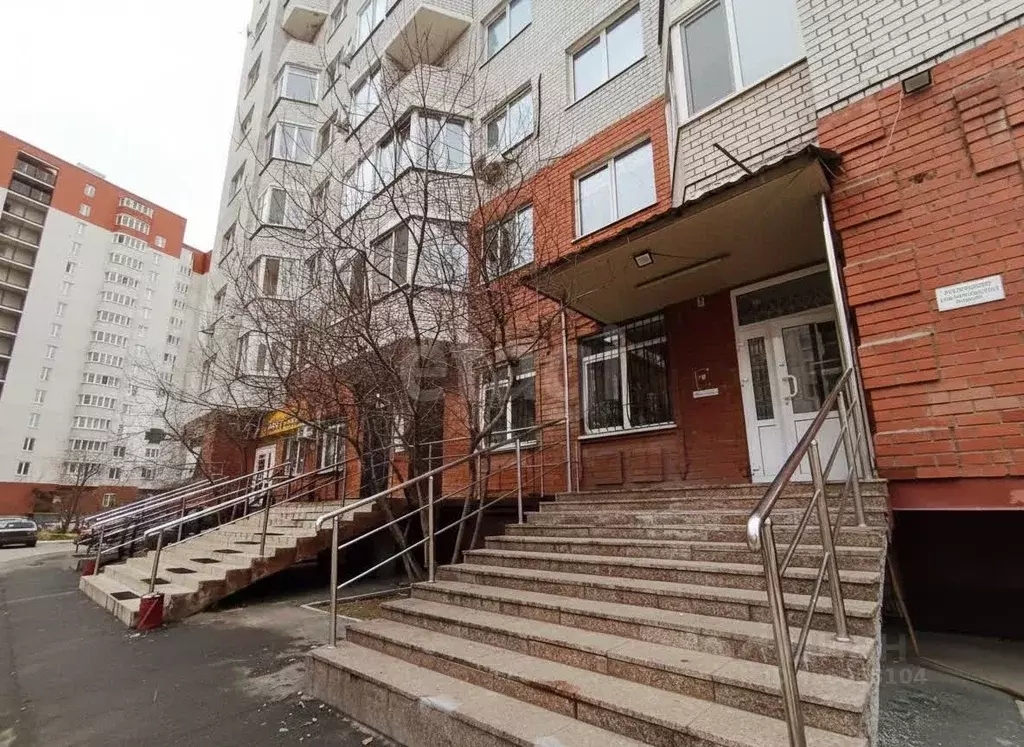 Торговая площадь в Тюменская область, Тюмень ул. 50 лет ВЛКСМ, 15к1 ... - Фото 2