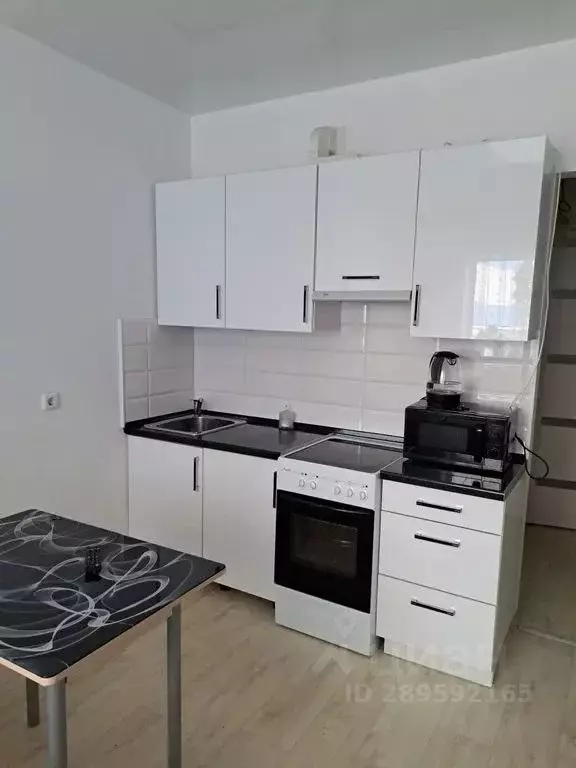 Студия Ленинградская область, Кингисепп ул. Воровского, 50к2 (26.0 м) - Фото 1