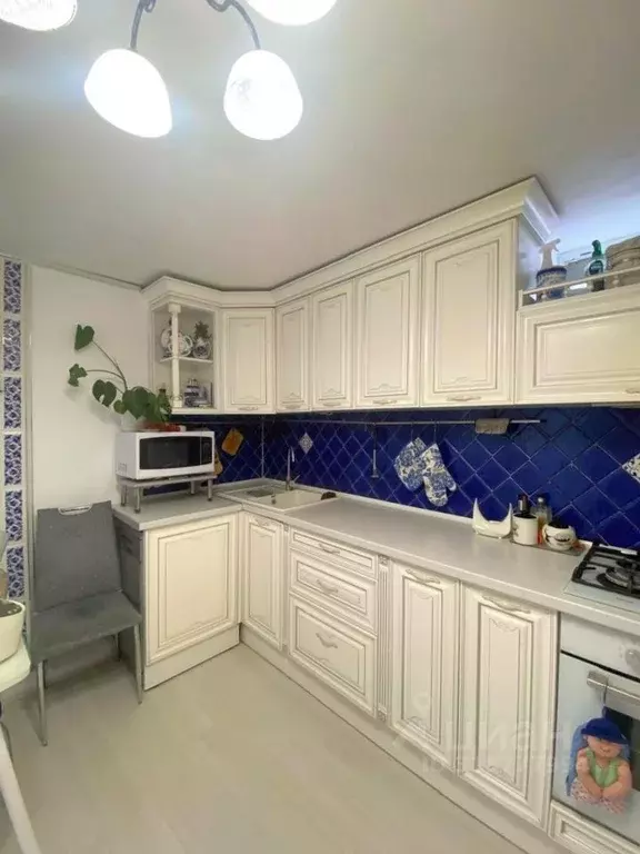 3-к кв. Крым, Феодосия ул. Чехова, 53 (56.0 м) - Фото 0