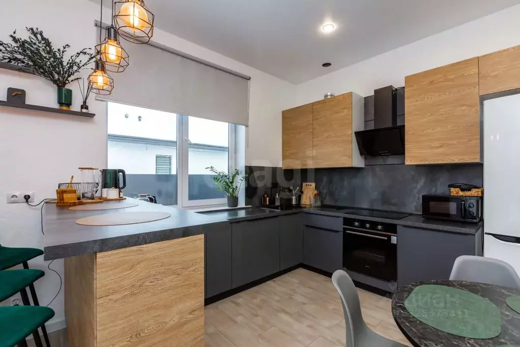 Дом в Свердловская область, Сысертский муниципальный округ, пос. ... - Фото 1