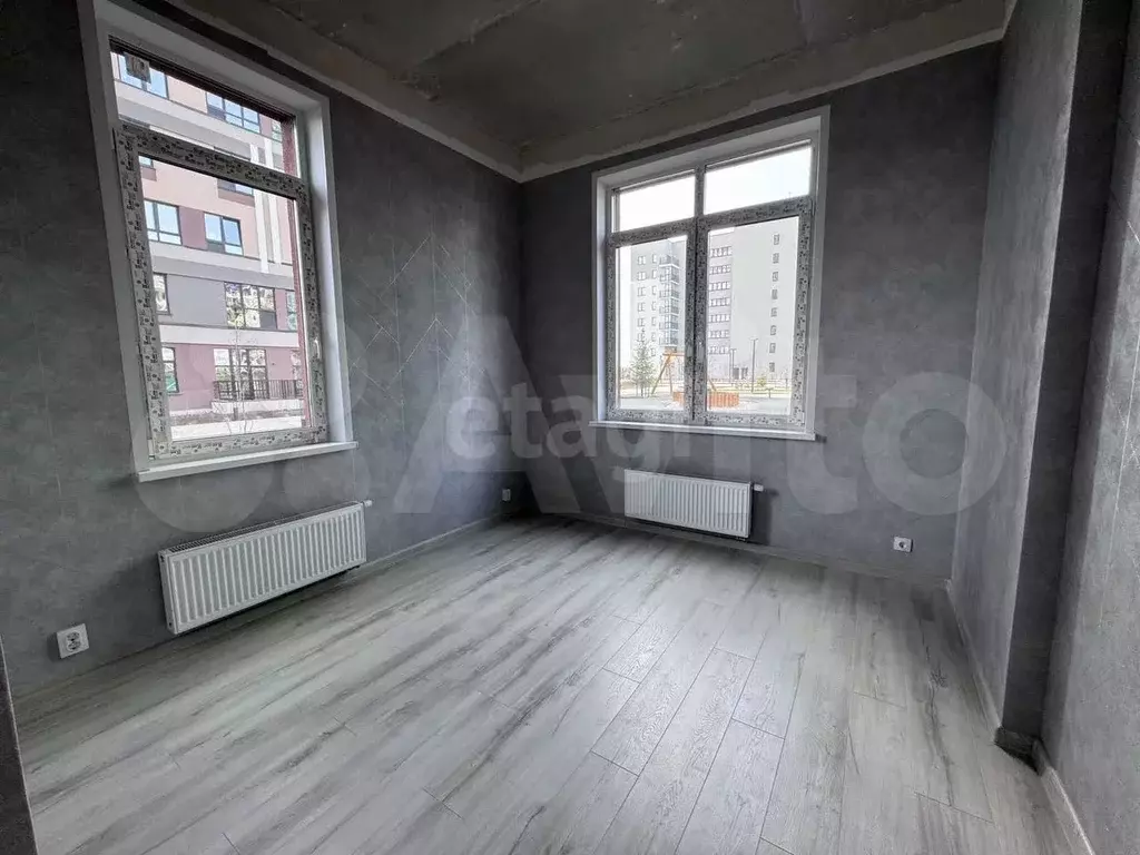 2-к. квартира, 70 м, 1/9 эт. - Фото 1