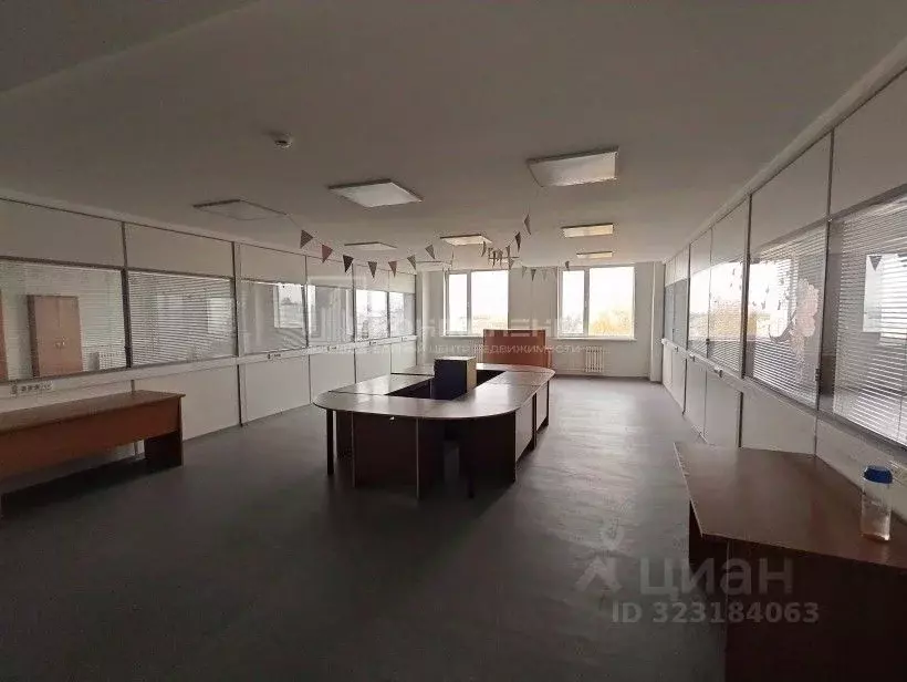 Офис в Владимирская область, Владимир Дворянская ул., 27Ак7 (200 м) - Фото 1