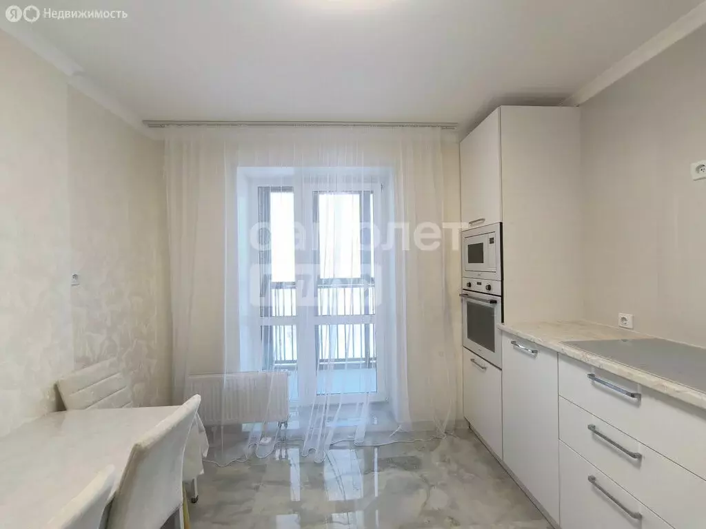 2-комнатная квартира: Новочебоксарск, Речной бульвар, 6 (67.9 м) - Фото 1