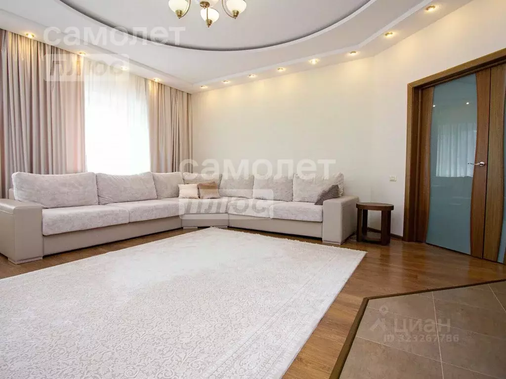 Коттедж в Ульяновская область, Ульяновск ул. Дзержинского, 30 (285 м) - Фото 2