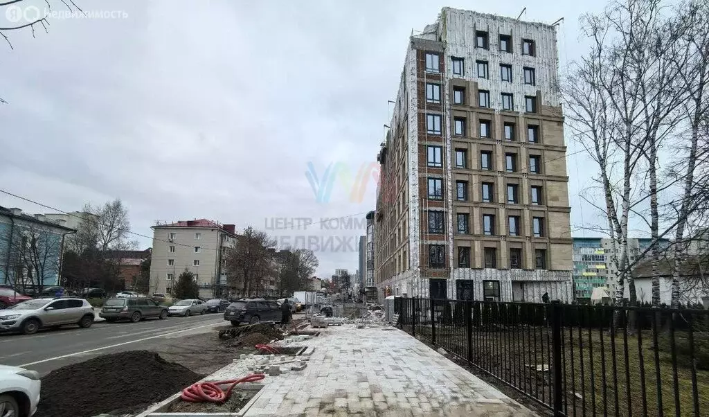 Торговая площадь (246 м) - Фото 1