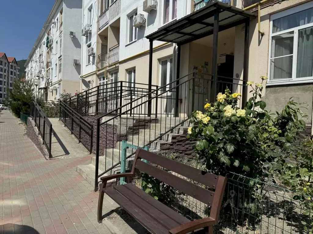1-к кв. Краснодарский край, Геленджик Дивноморская ул., 37к9 (40.0 м) - Фото 0