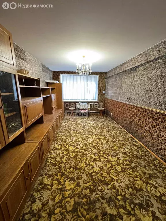 3-комнатная квартира: Астрахань, улица Бэра, 57 (63.3 м) - Фото 0