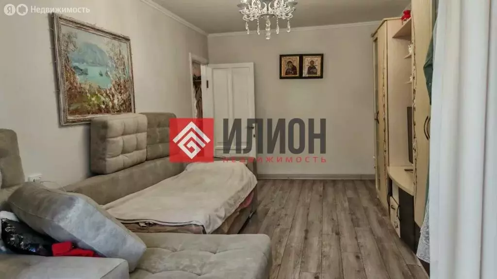 3-комнатная квартира: Ялта, Киевская улица, 88 (75 м) - Фото 0