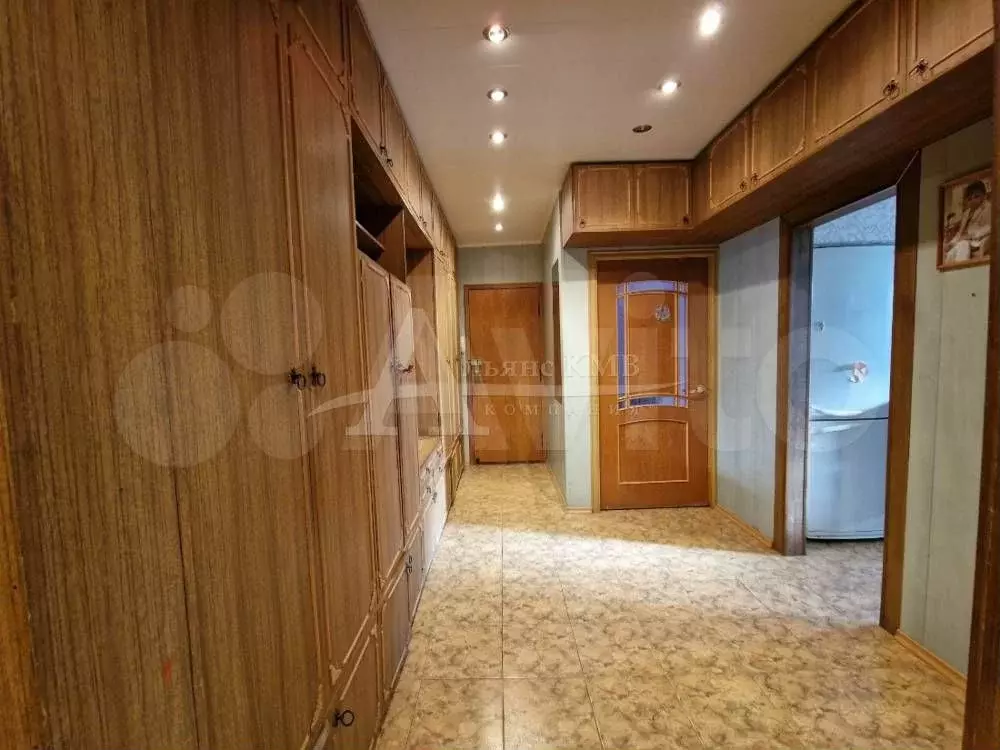 3-к. квартира, 67 м, 2/9 эт. - Фото 0