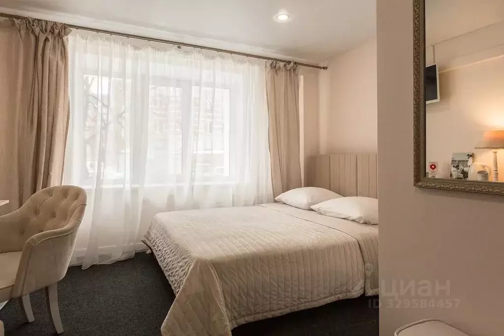 Комната Пермский край, Пермь ул. Газеты Звезда, 8 - Фото 1