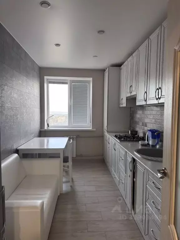 1-к кв. Саратовская область, Саратов Весенняя ул., 10в (38.7 м) - Фото 2