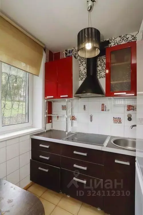 2-к кв. Иркутская область, Иркутск Юбилейный мкр, 12 (43.3 м) - Фото 2