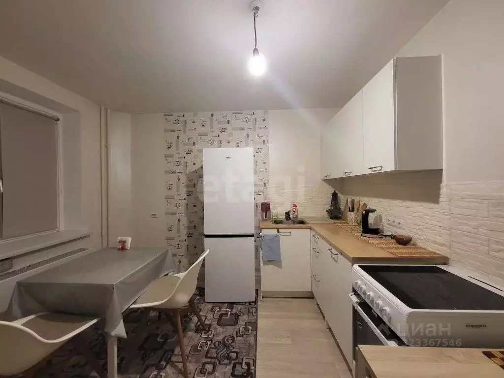 2-к кв. Тюменская область, Тюмень ул. Федюнинского, 56к2 (46.0 м) - Фото 2